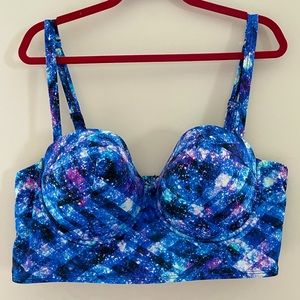 Torrid Galaxy Bikini Top. Adjustable/ Removable straps.